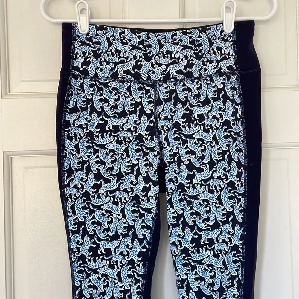 J.CREW x NEW BALANCE leggings size M blue white leopards